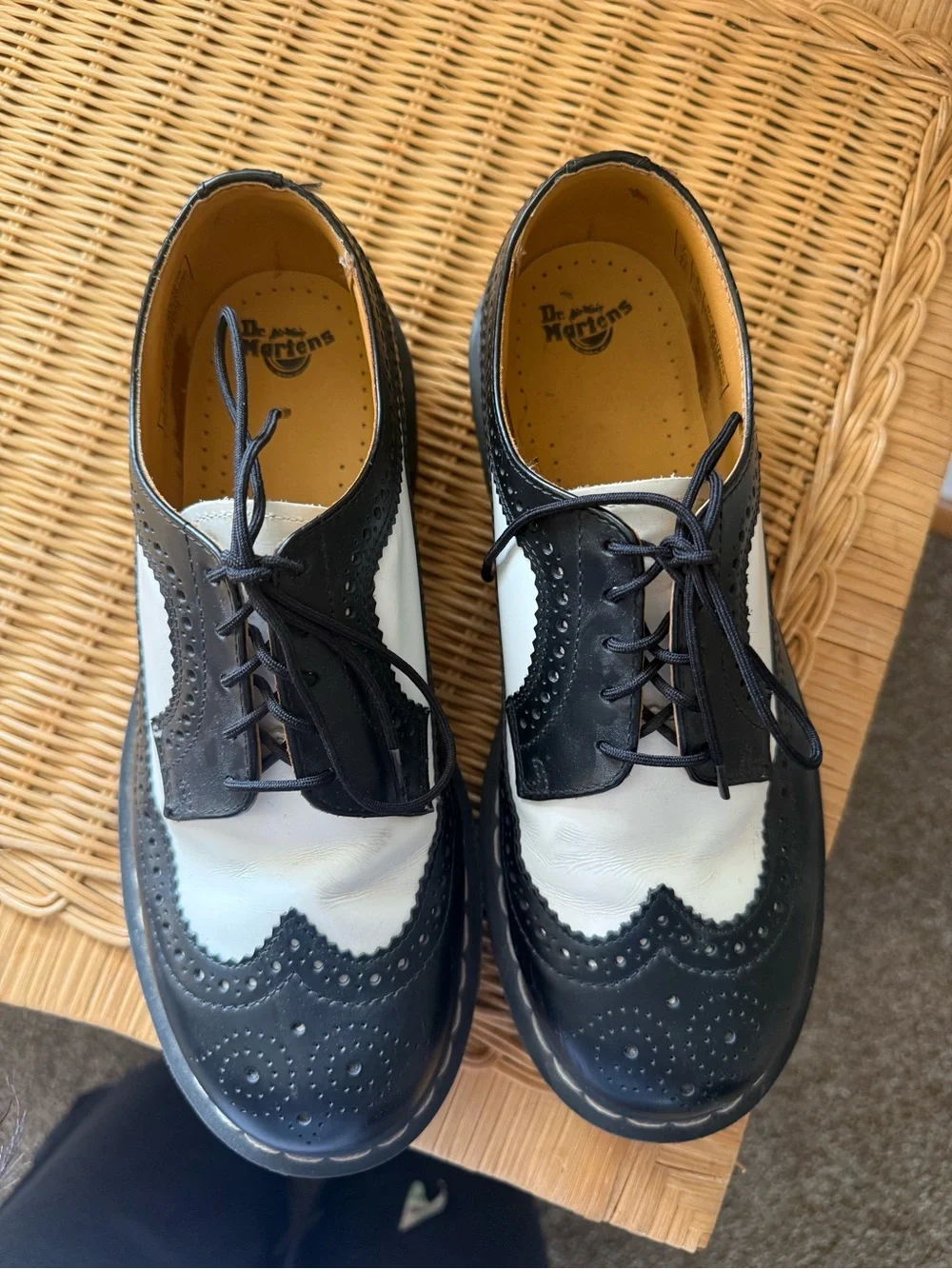 Dr. Martens timeless black